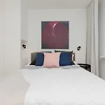 Cosy Dream Center By Renters Varsavia