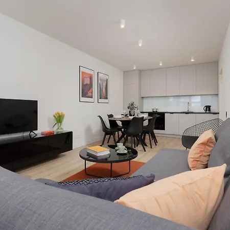 Cosy Dream Center By Renters Varsó