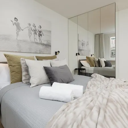 Cosy Dream Center By Renters Varsovie
